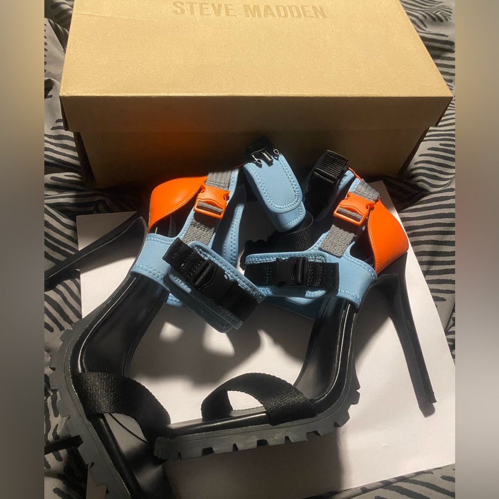 Steve Madden - Vibing Heel